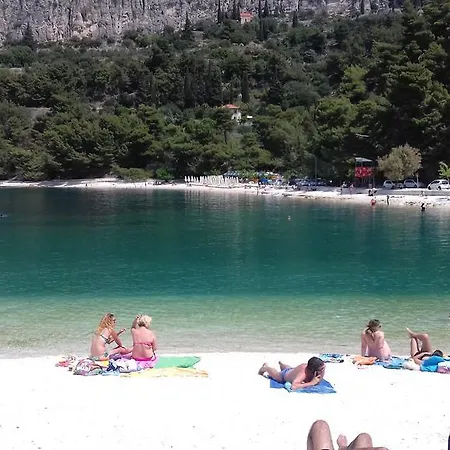 Apartments Crvena Orhideja
