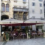Apartman Apartments Crvena Orhideja *
