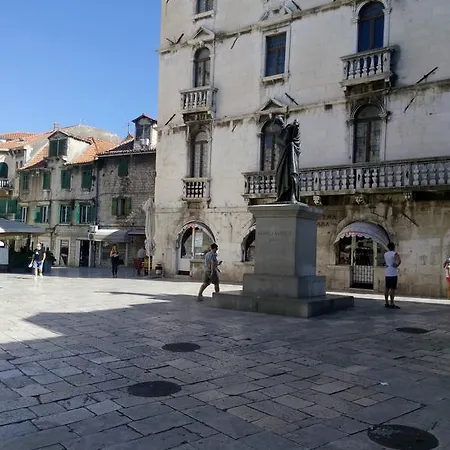 شقة Crvena Orhideja *