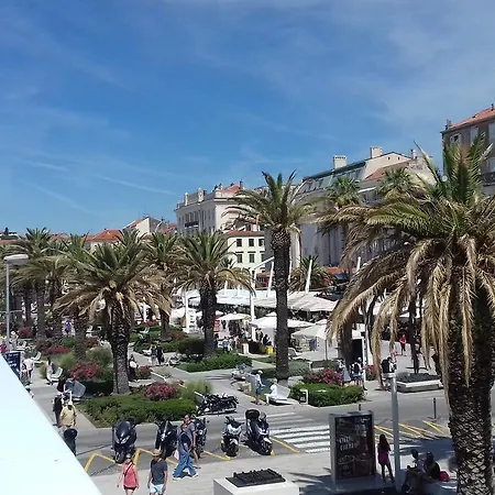 Apartments Crvena Orhideja Apartman *